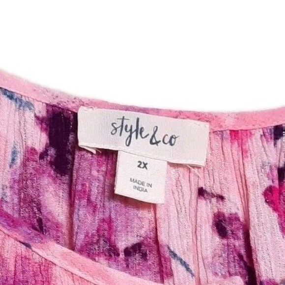 Lot of 2 Style Co Plus Sz 2X Floral-Print Blue White/Pink Multi 3/4 Sleeves Top - Picture 2 of 7